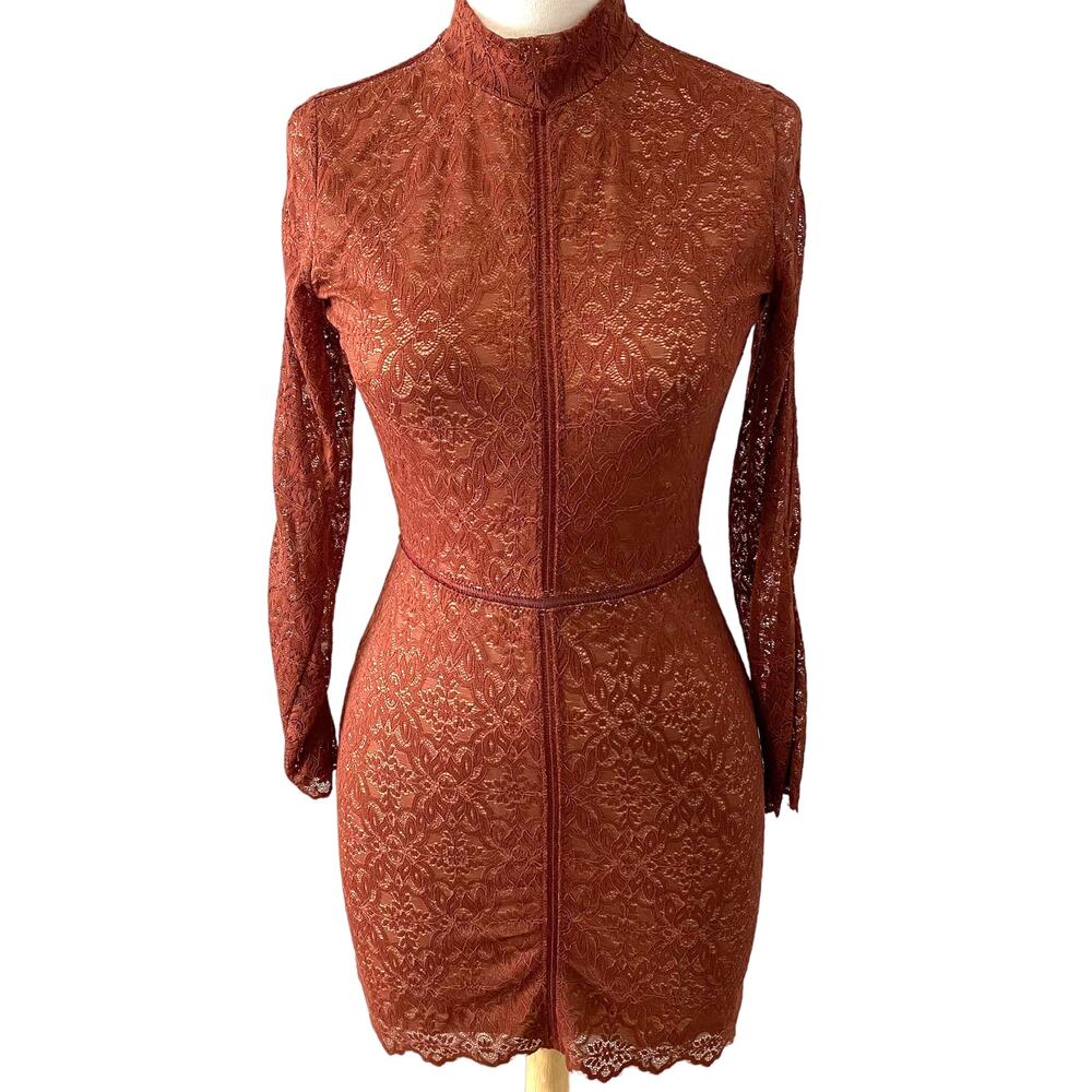 WILFRED JANVRY LACE DRESS WITH SLIP SIZE 8 CIDER GOLD NUDE COLOR NYLON SPANDEX